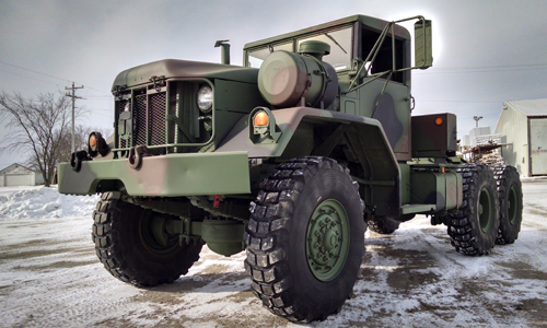 M818 Military Tractor Truck